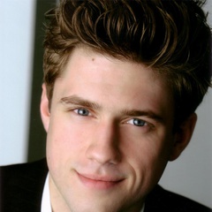 悲惨世界Enjolras