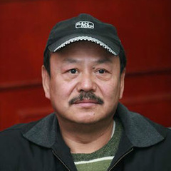 建国大业任弼时