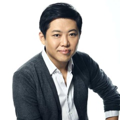 形影不离砸车大汉