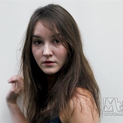 援交少女夏洛特