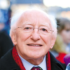 《沉睡魔咒》儿时斯特凡