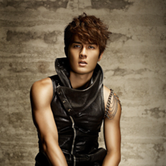 脱轨时代康圣熙