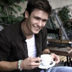 自杀空间AleksanderLubomirski