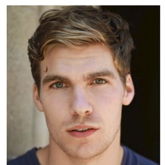 忍者神龟：变种时代莱昂纳多