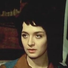 瓦尔特保卫萨拉热窝配音阿兹拉