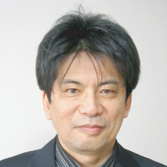 在世界中心呼唤爱电影导演