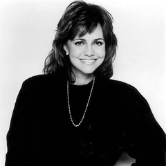 超凡蜘蛛侠2梅·帕克