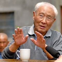 三个未婚妈妈旅游司机