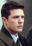 林肯律师演员表Louis Roulet剧照图片