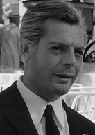 八部半演员表古依多剧照图片