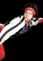 踢出一片天演员表泰柱剧照图片