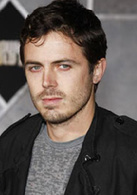 高楼大劫案演员表查理剧照图片