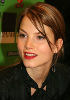 《最佳出价》演员表莱尔·伊伯特森剧照图片