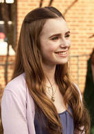 弱点演员表柯林斯·陶西剧照图片