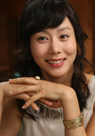 清潭菩萨演员表泰兰剧照图片