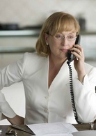 反恐疑云演员表克莉妮·惠特曼剧照图片