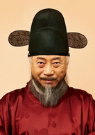 我是王演员表沈奕剧照图片