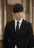 音痴诊所演员表民秀剧照图片