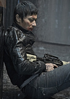 哭泣的男人演员表坤剧照图片