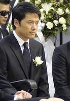 兄弟之生死同盟演员表谭颂尧剧照图片