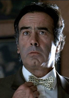 亚当斯一家演员表Tully Alford剧照图片