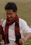 天上的菊美演员表菊美多吉剧照图片