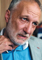 非常人贩演员表托桑尼剧照图片