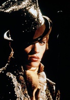 天鹅绒金矿演员表布莱德·斯莱德剧照图片