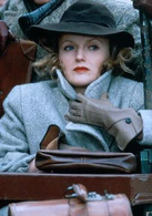 太阳帝国演员表维克多夫人剧照图片