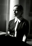 倾国之恋演员表沃丽·维特若普剧照图片