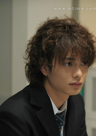 属于你的我的初恋演员表垣野内逞剧照图片