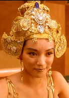 赌圣2:街头赌圣演员表泰国赌后豪姬剧照图片