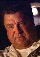 穿梭阴阳界演员表拉里剧照图片