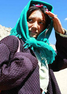 转山演员表藏民索朗措剧照图片