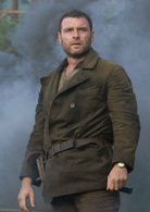 反抗军演员表祖斯剧照图片