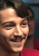 幸福终点站演员表恩里克剧照图片