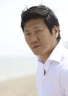 蜂鸟特攻演员表Mr. Choy剧照图片