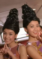 鬼马狂想曲演员表筷子姊妹花剧照图片