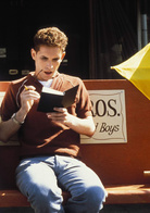 佩吉·休出嫁演员表迈克尔剧照图片