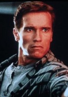 宇宙威龙演员表奎德剧照图片