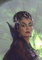 魔法奇缘演员表娜丽莎女王剧照图片