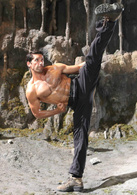 史前怪兽演员表Travis Preston剧照图片