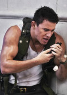 惊天危机演员表约翰·凯尔剧照图片