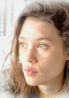 I型起源演员表苏菲剧照图片