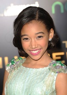 致命黑兰演员表Young Cataleya 剧照图片