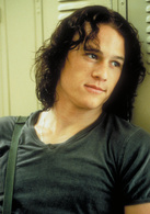 对面的恶女看过来演员表派特里克剧照图片