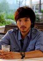 2012来了演员表关键剧照图片