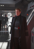 星球大战：原力觉醒演员表赫克斯将军（General Hux）剧照图片