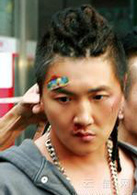 盗版猫演员表李小龙剧照图片