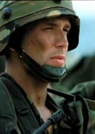 冲出亚马逊演员表迈克尔剧照图片